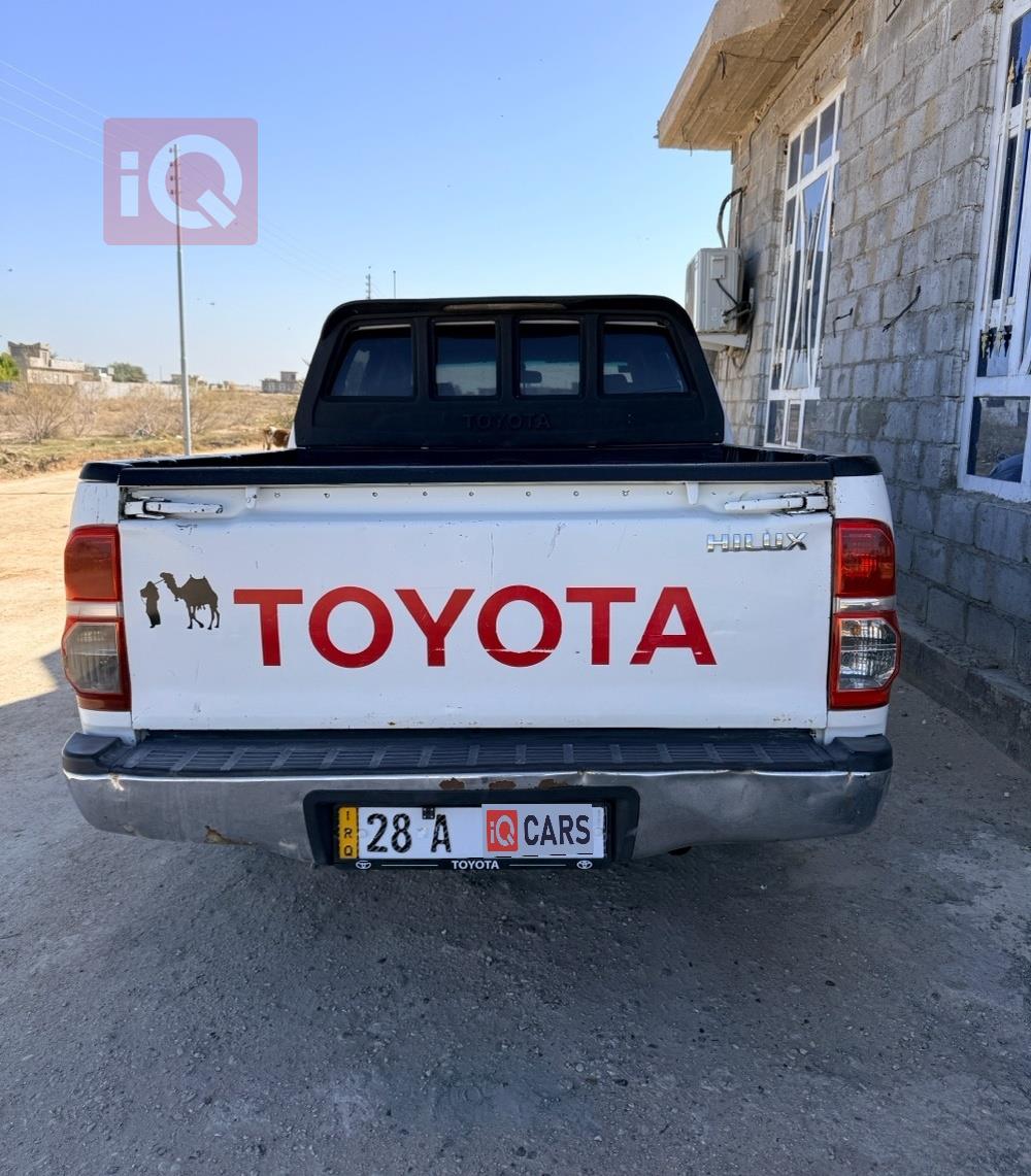 تويوتا هايلوكس